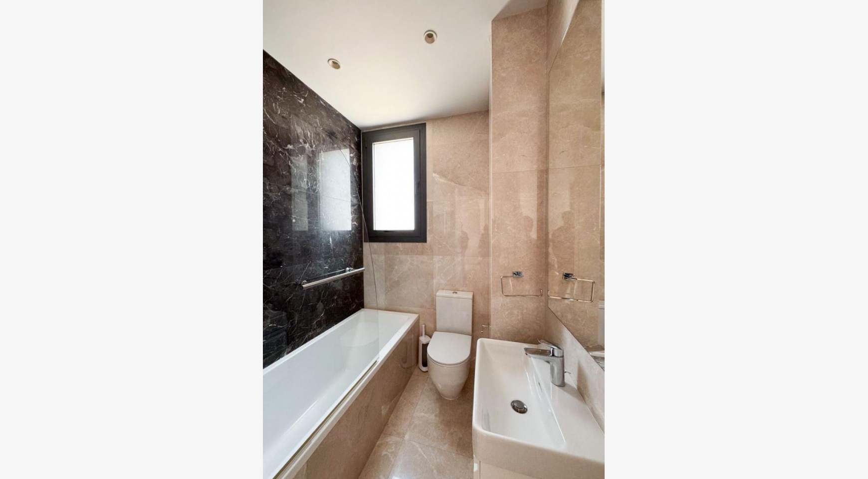 Malibu Residence, Кв. 301. Современная 2-Спальная Квартира в Новом Комплексе - 40